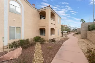 Photo #1: 2666254 Listing 