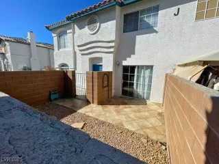 Photo #2: 2666271 Listing