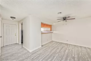 Photo #3: 2666291 Listing 