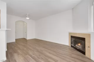 Photo #2: 2666292 Listing 