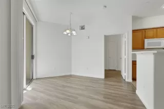 Photo #5: 2666292 Listing 