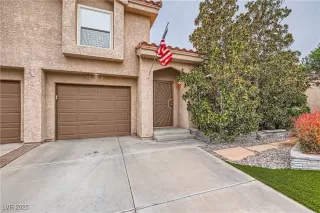 Photo #2: 2666297 Listing