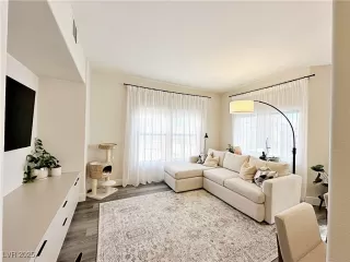 Photo #5: 2666300 Listing 