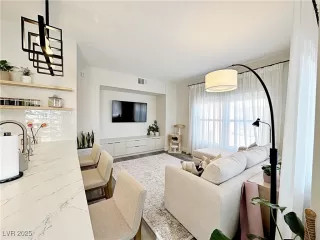 Photo #6: 2666300 Listing 