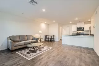 Photo #2: 2666389 Listing