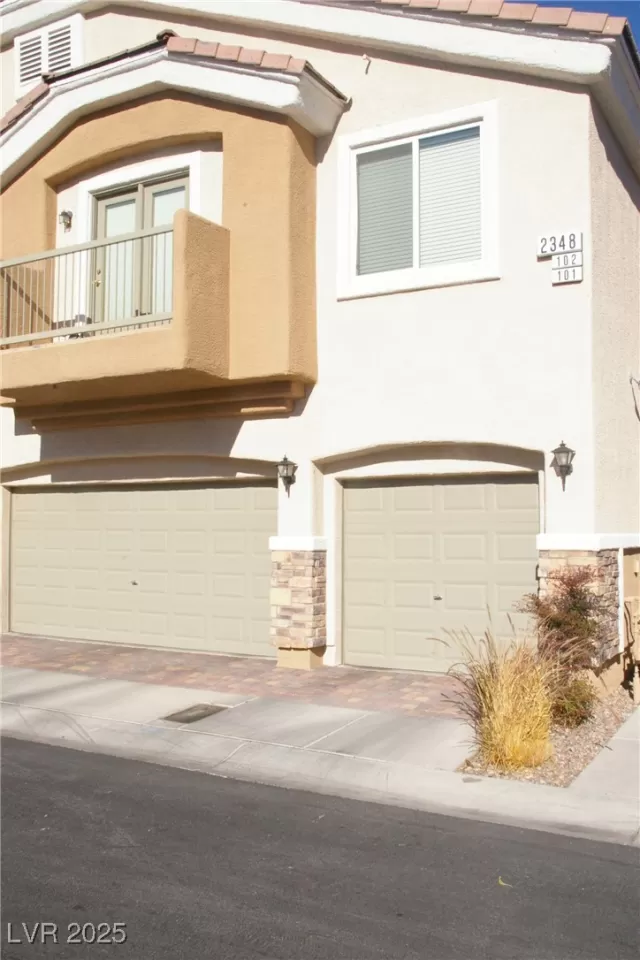 MLS: 2666417 Condo For Sale