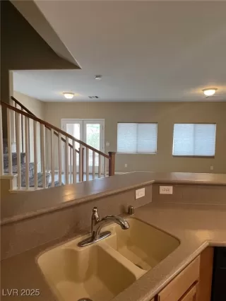 Photo #2: 2666417 Listing 