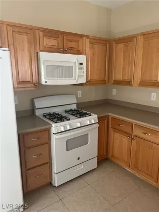 Photo #4: 2666417 Listing 