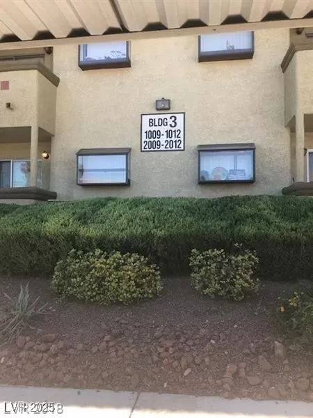 MLS: 2666431 Condo For Sale