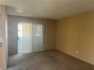 Photo #4: 2666431 Listing 