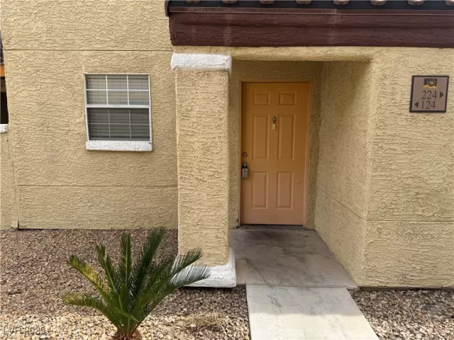 MLS: 2666437 Condo For Sale