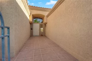 Photo #4: 2666450 Listing