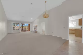 Photo #5: 2666450 Listing