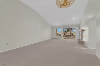 Photo #6: 2666450 Listing