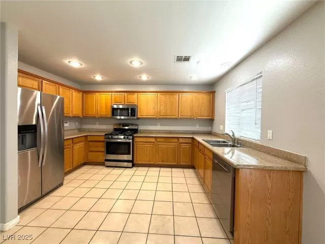 MLS: 2666467 Condo For Sale