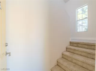 Photo #2: 2666468 Listing