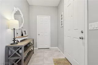 Photo #5: 2666508 Listing