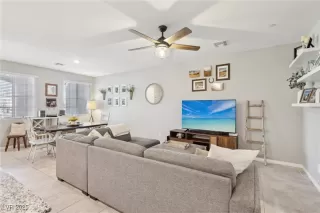 Photo #6: 2666508 Listing