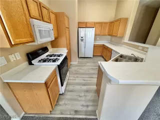 Photo #1: 2666511 Listing 