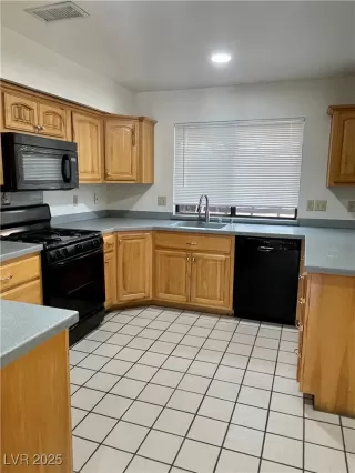 Photo #5: 2666512 Listing 