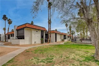 Photo #1: 2666532 Listing 