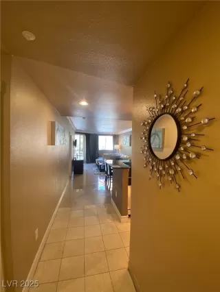 Photo #1: 2666558 Listing 