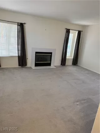 Photo #4: 2666598 Listing