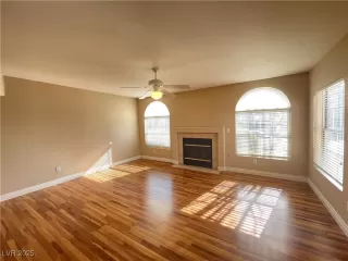 Photo #1: 2666609 Listing 