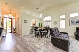 Photo #2: 2666616 Listing