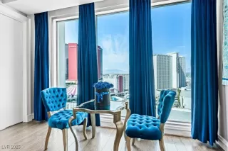 Photo #3: 2666618 Listing