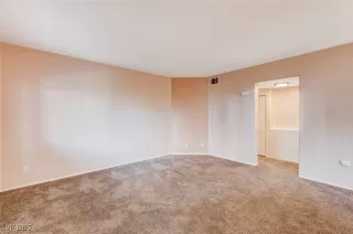 Photo #6: 2666624 Listing 