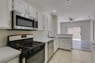 Photo #5: 2666792 Listing 