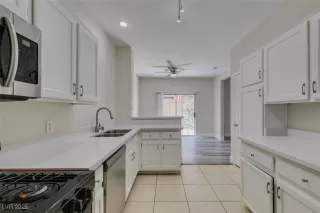 Photo #6: 2666792 Listing 