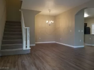 Photo #2: 2666796 Listing 