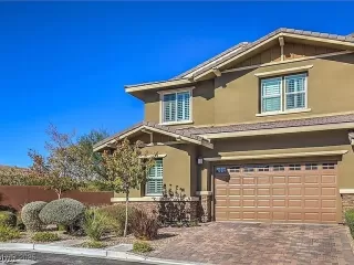 Photo #1: 2666801 Listing