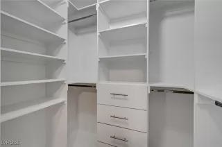 Photo #1: 2666816 Listing 