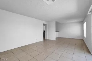 Photo #4: 2666822 Listing 