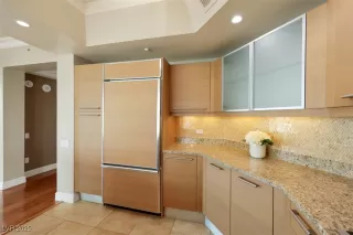 Photo #2: 2666830 Listing 