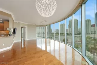 Photo #4: 2666830 Listing 