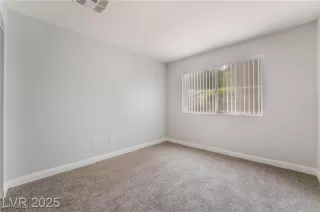 Photo #4: 2666845 Listing