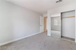 Photo #5: 2666845 Listing