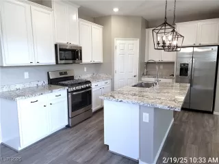 Photo #4: 2666874 Listing 