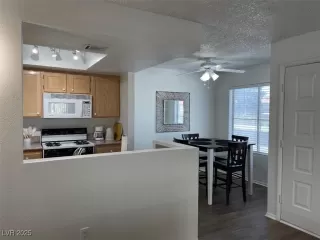 Photo #5: 2666914 Listing 