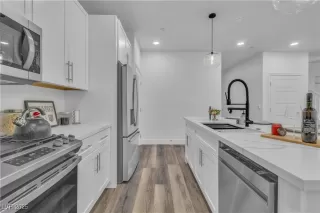 Photo #1: 2666931 Listing