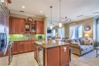 Photo #5: 2666977 Listing 