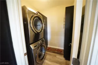 Photo #6: 2667055 Listing 