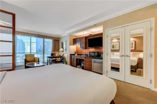 Photo #6: 2667059 Listing