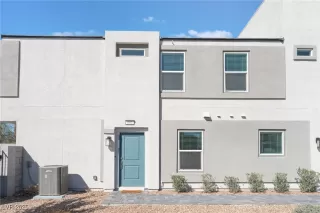 Photo #3: 2667093 Listing