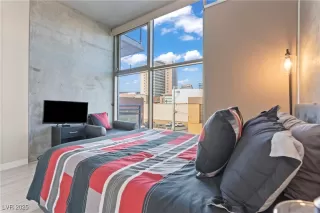 Photo #5: 2667115 Listing 