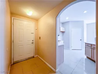 Photo #4: 2667134 Listing 